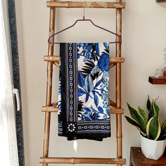 Floral Blue and White New Silky Scarf - Picture 3 of 9